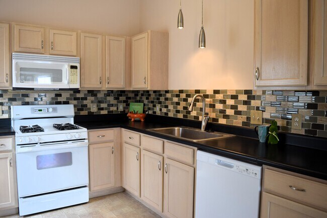 Foto del edificio - 354 Birchwood Crossing Ln