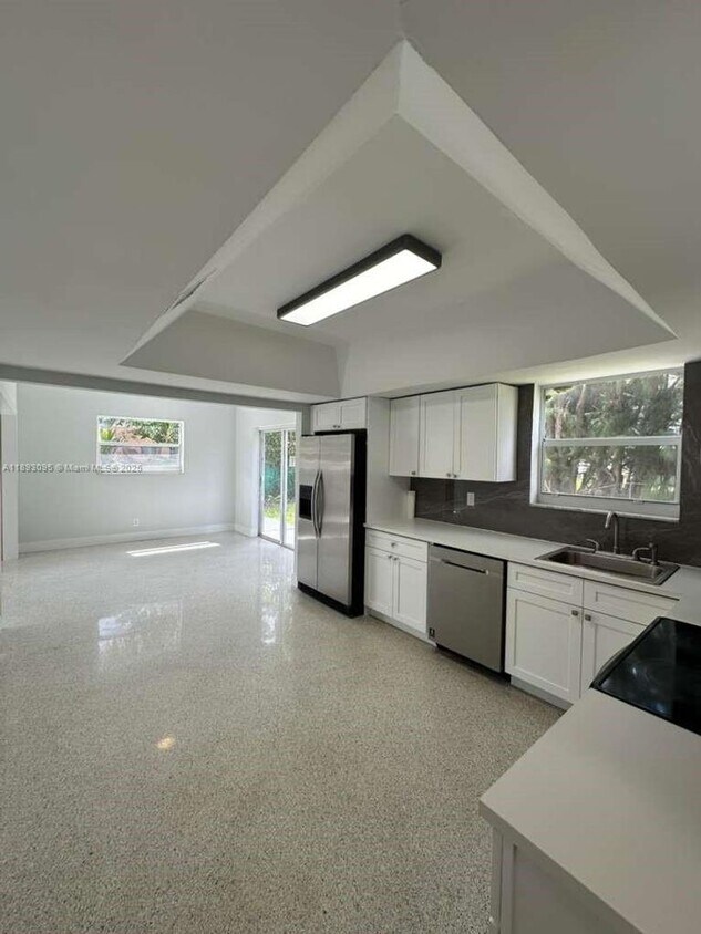 Primary Photo - 1189 NW 45th Ave