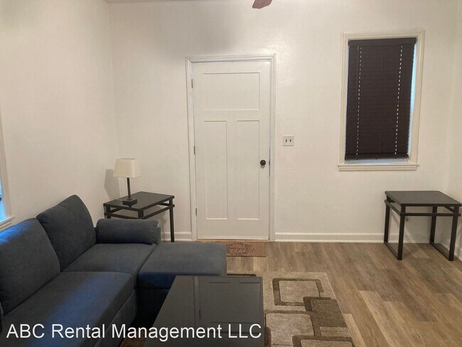 Building Photo - 2 br, 1 bath House - 313 Callon St