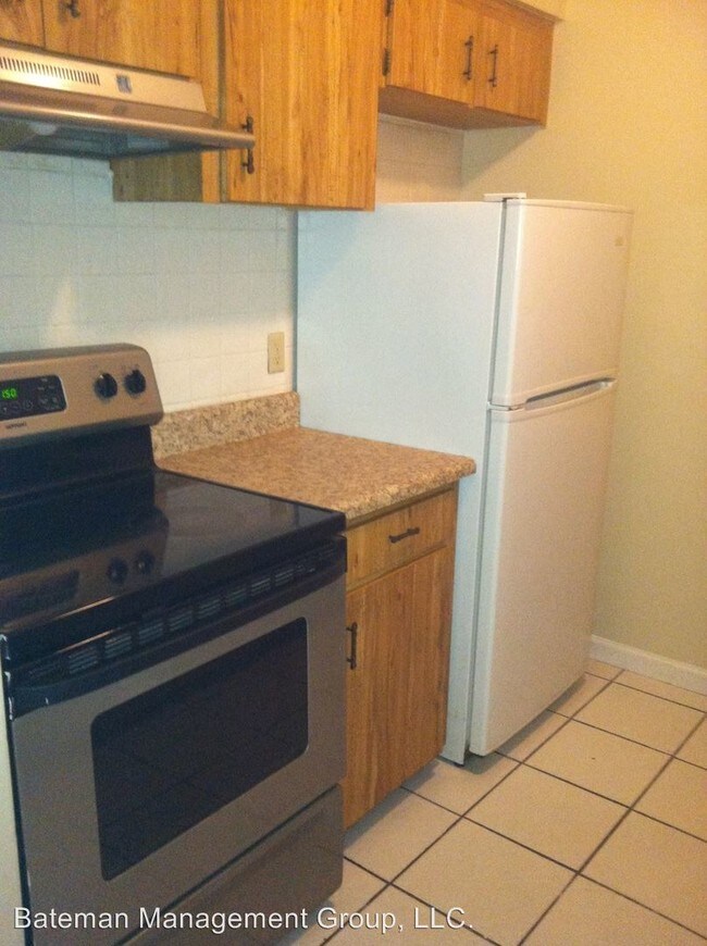 4882 S Semoran Blvd, Orlando, FL 32822 House Rental in Orlando, FL