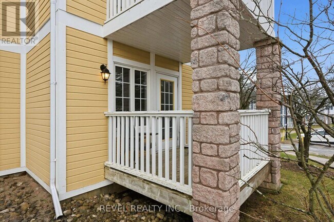 Building Photo - 90 Highland Dr