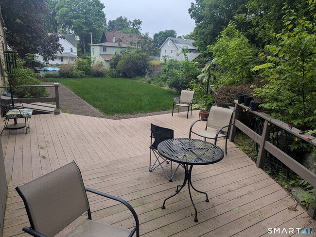 Foto del edificio - 125 Whittington Ave