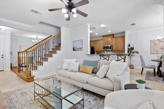 Foto del edificio - 15317 Origins Ln