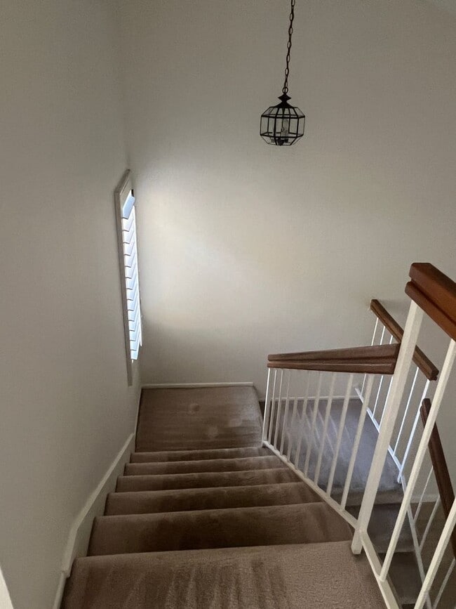 Foto del edificio - La Ventana Townhouse in Ventura