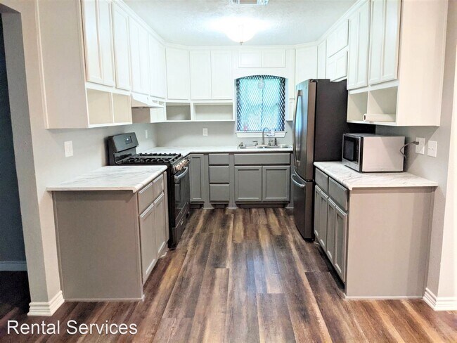 Foto del edificio - 3 br, 1.5 bath House - 175 Triangle Dr