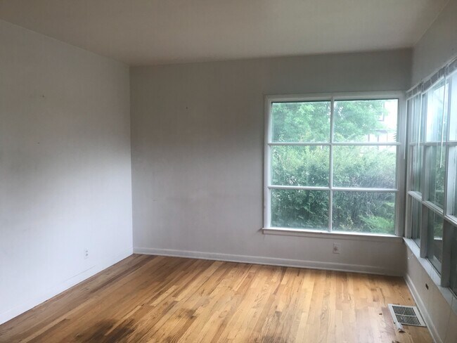 Foto del edificio - 720 E 17th St
