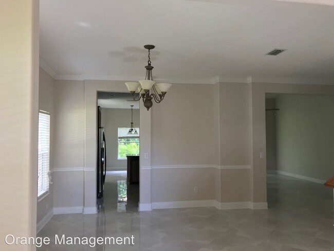 Foto del edificio - 4 br, 2.5 bath House - 6899 Lucca St.