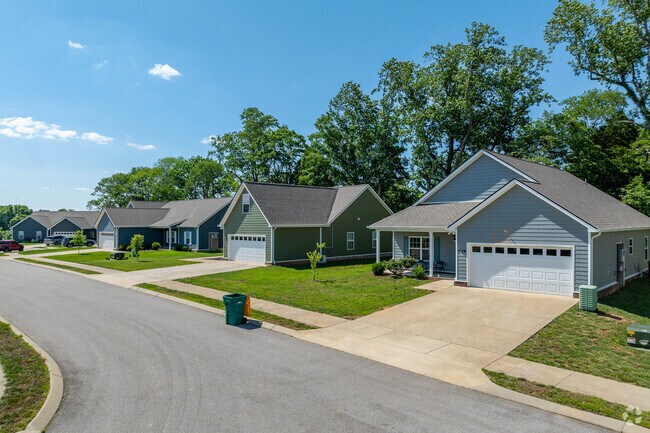 Foto del edificio - DerryBerry Estates