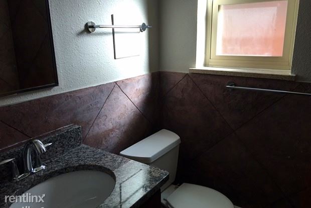 Foto del edificio - 1140 S Bellaire St