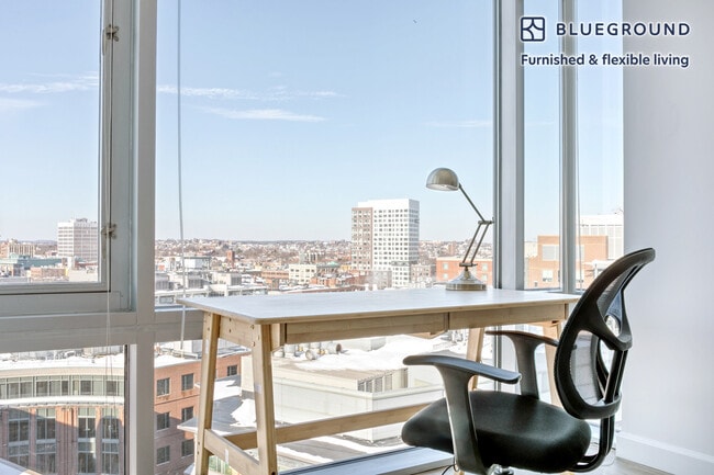 Foto del edificio - 100 Landsdowne St