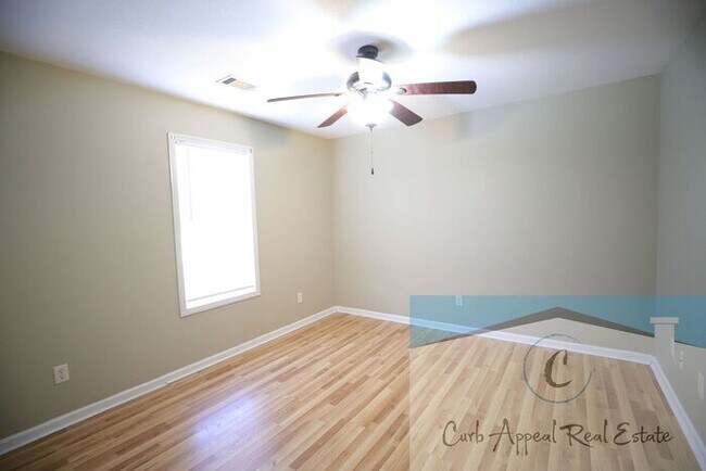 Foto del edificio - Utilities included!! Internet included!! Spacious 2 bed /2 full bath apt - includes washer/dryer