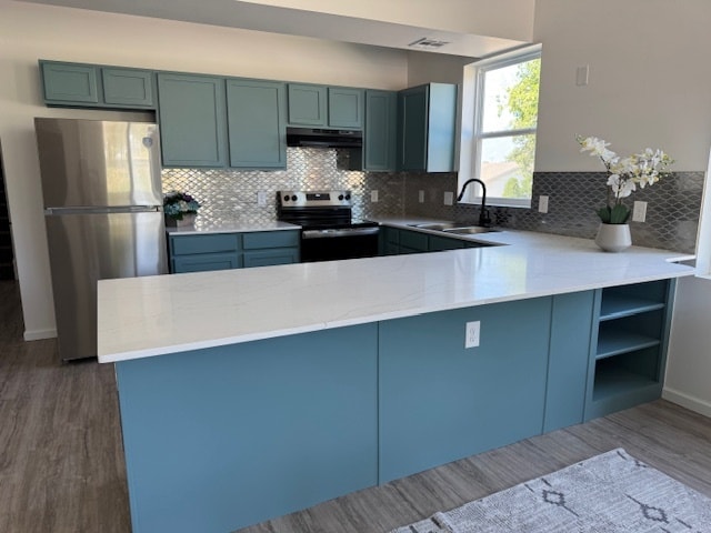 Photo - 1100-1110 E Hurd St Apartments