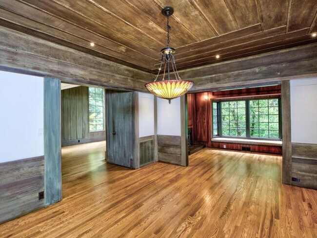 Building Photo - 4 bedroom in Mill Valley CA 94941