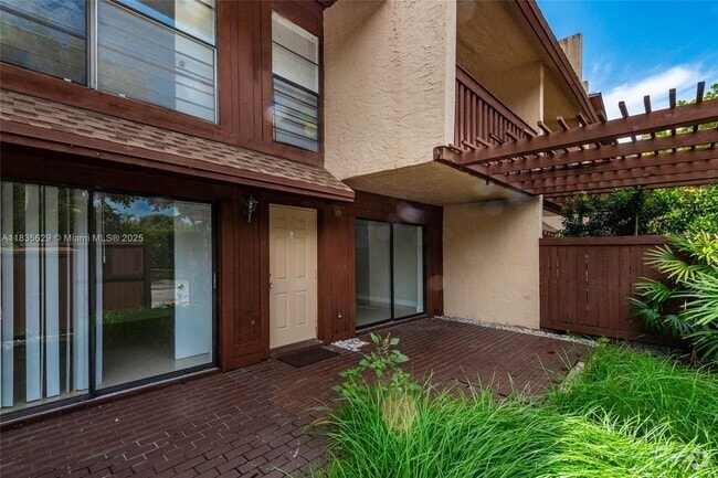 Building Photo - 6455 SW 116th Pl