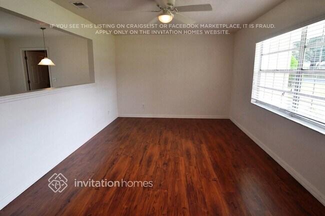 Foto del edificio - 837 Dove Ridge Dr