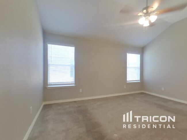 Building Photo - 909 Marist Drive Fort Worth TX