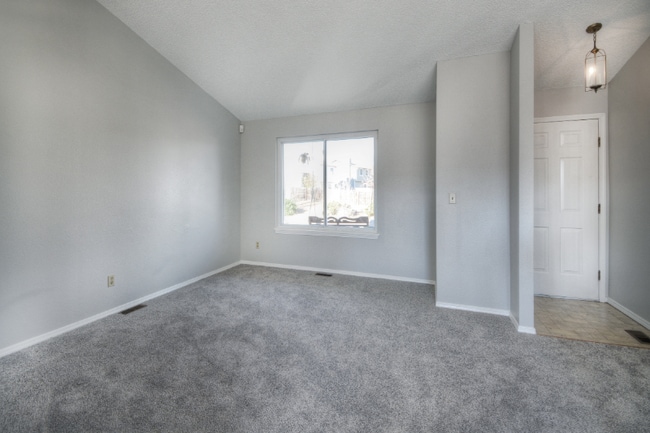 Building Photo - 3986 Red Cedar Dr