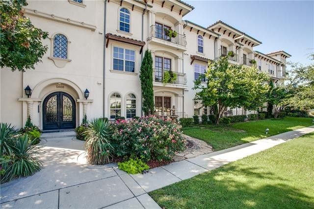 Building Entrance - 5800 McCommas Blvd