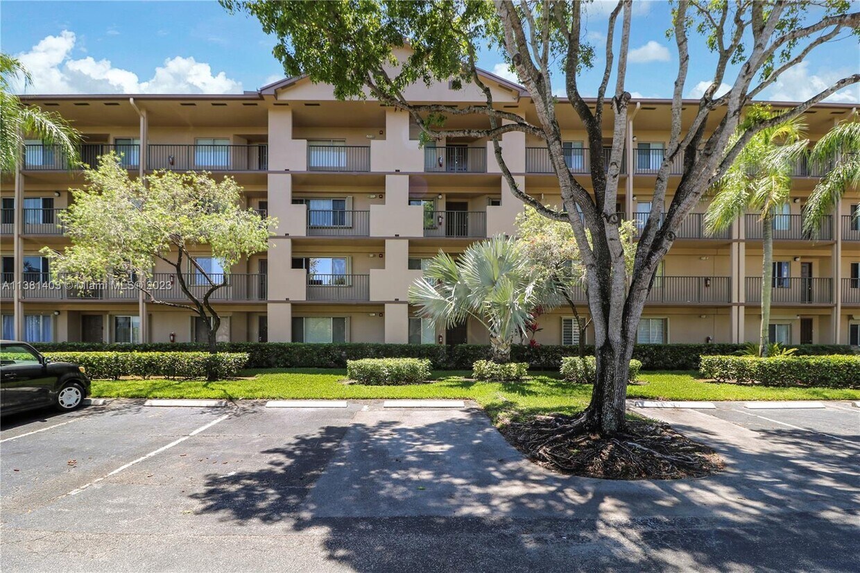 12550 SW 15th St Unit 104E, Pembroke Pines, FL 33027 Condo for Rent