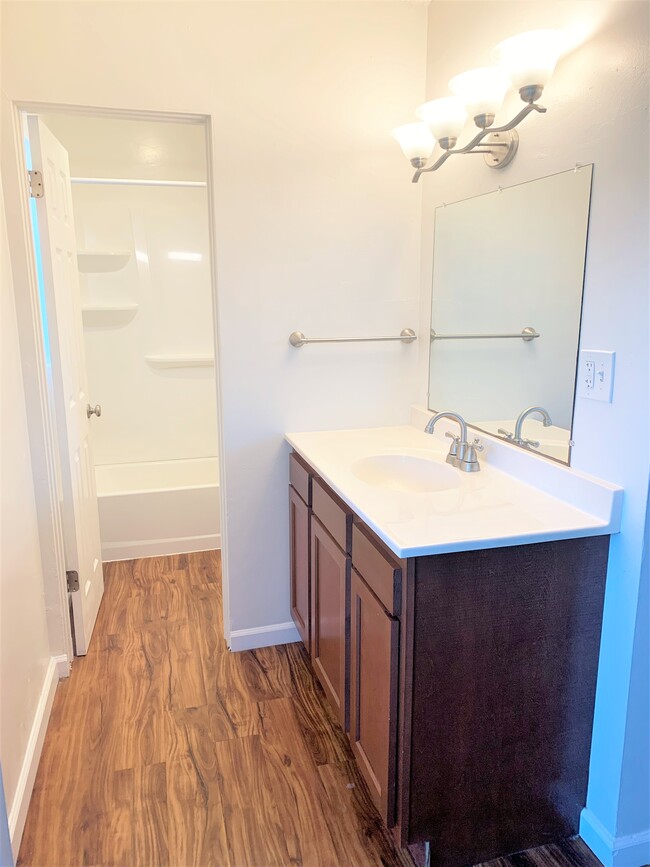 Building Photo - 5033 Clairemont Mesa Blvd
