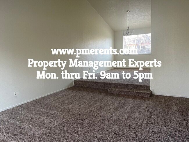 Building Photo - 3992 Chatsworth Cir
