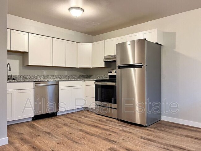 Building Photo - 216 S 100 W