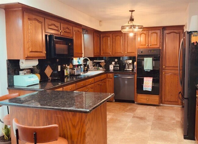 Foto del edificio - 2311 Peppermill Rd