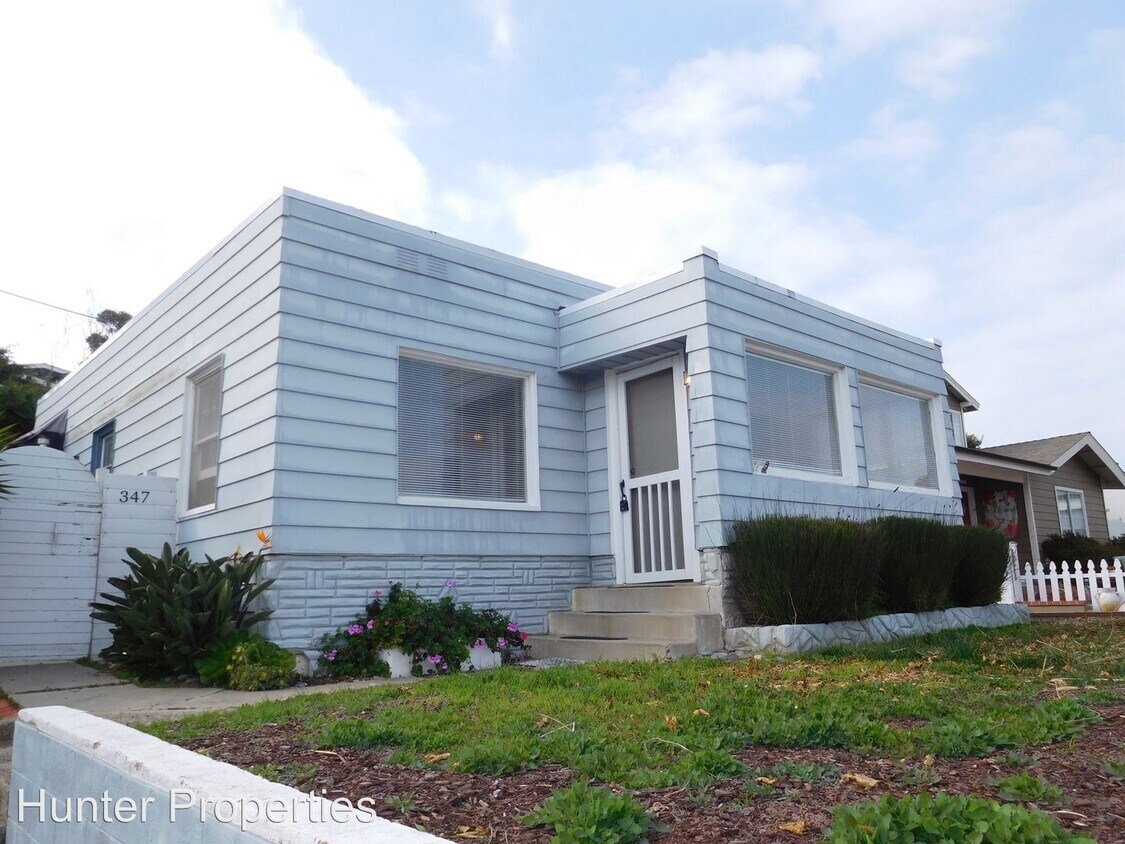 Foto principal - 2 br, 1 bath House - 347 N. Sierra Ave.
