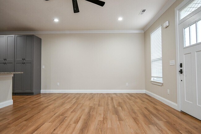 Foto del edificio - 1741 Arbor Hills Dr SE