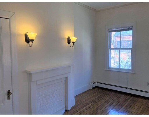 Foto del edificio - 32 W Cedar St