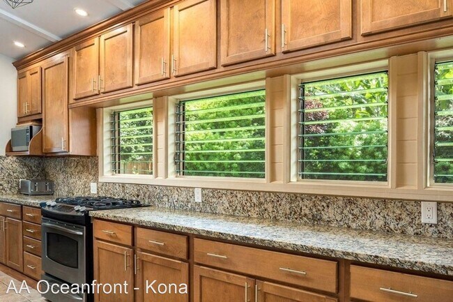 Building Photo - 3 br, 2 bath House - 75-786 Hiona Street