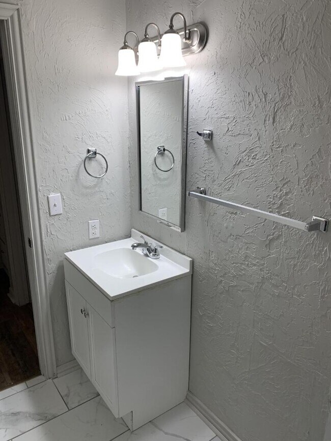 Foto del edificio - 1112 S Pine St