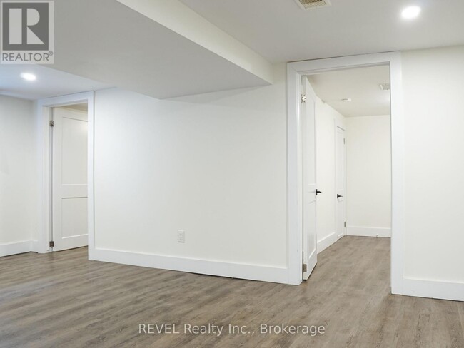 Building Photo - 50 Pelham Rd
