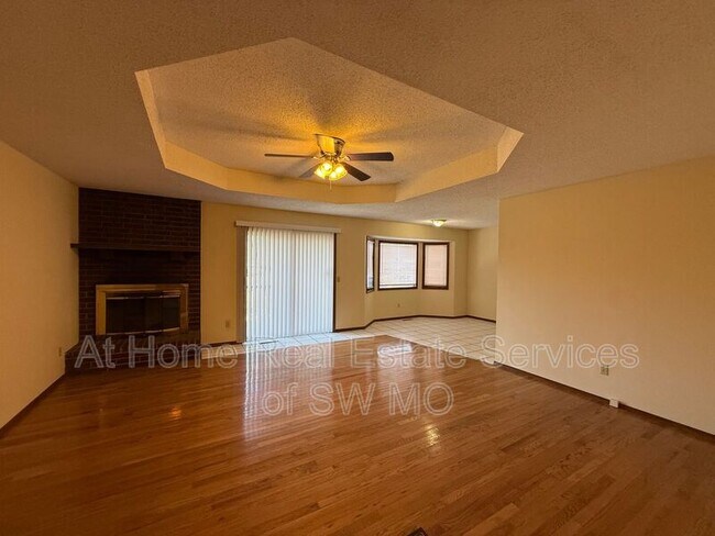 Foto del edificio - 1425 S Arcadia Ave