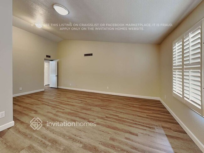 Foto del edificio - 18432 N 46th Ave