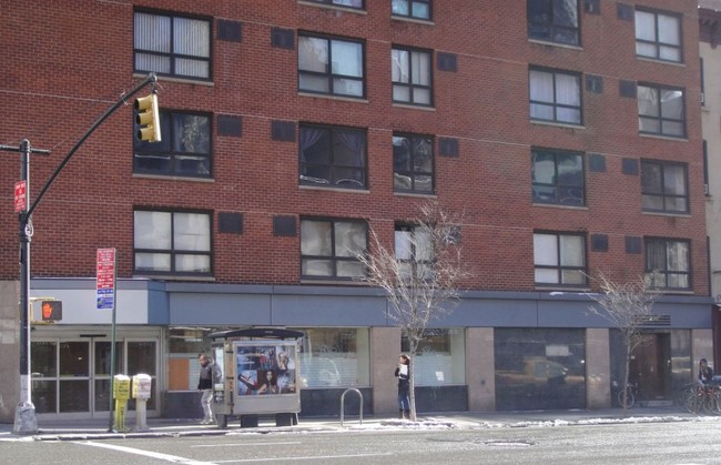 Building Photo - 300 East 51st Street