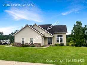 Building Photo - 2086 Eaststone St SE