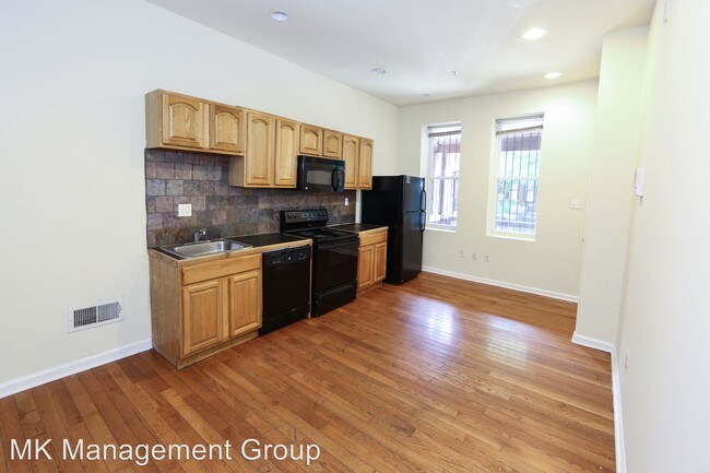 Foto del edificio - 2252 N Park Ave