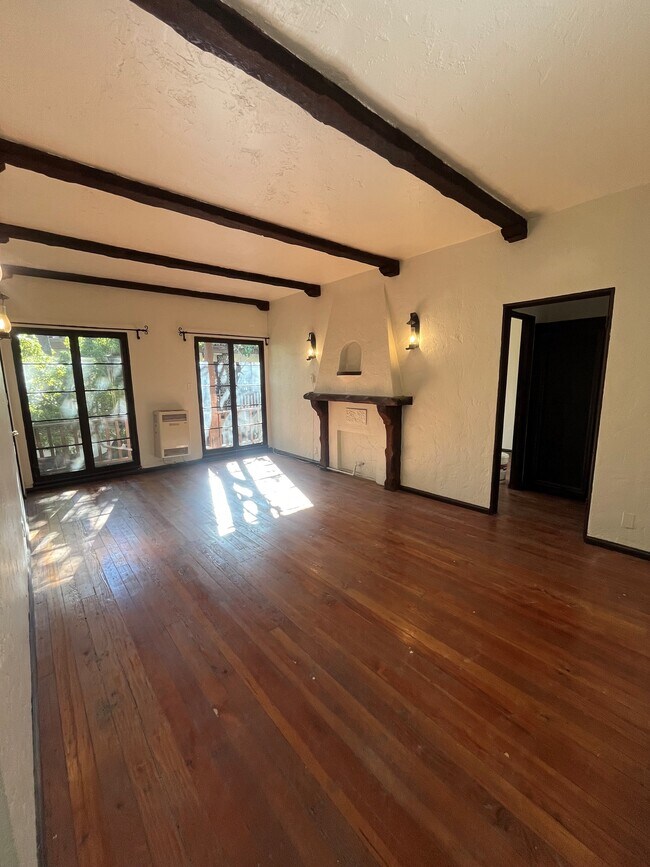 Villa Monterey Apartments Apartments in Los Angeles, CA