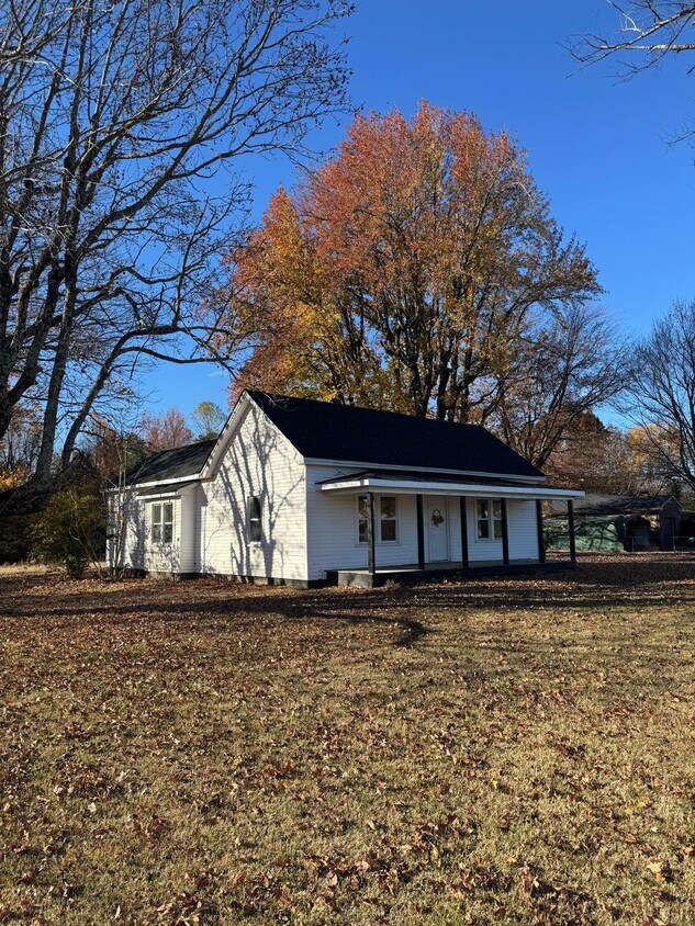 Photo - 7723 Turnpike Rd (Archdale, NC)