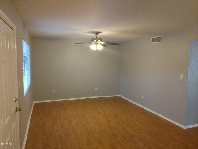 Foto del edificio - 3402 N 32nd St