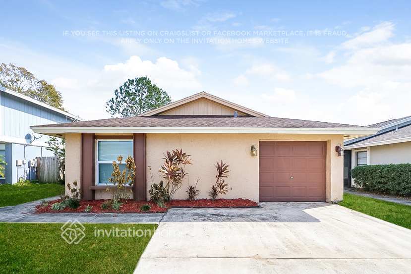 Primary Photo - 11377 Brookgreen Dr