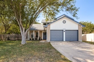Building Photo - 16301 Essex Cove