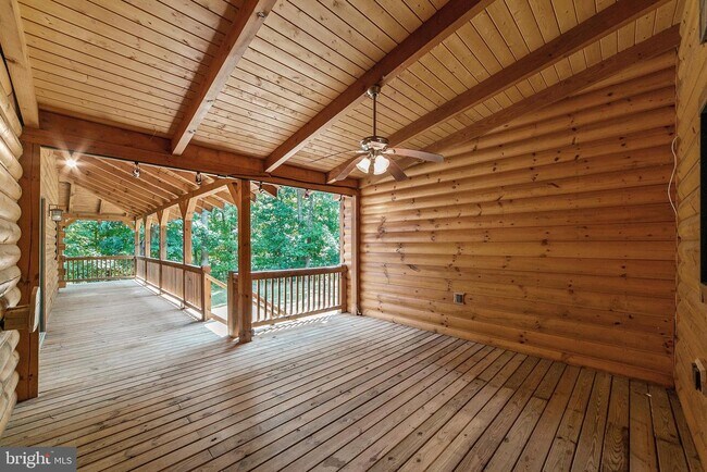 Building Photo - 4020 Millwood Rd