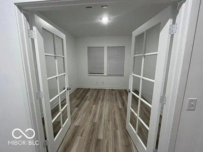 Foto del edificio - 2109 Egbert Rd