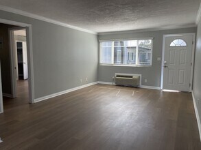 Interior Photo - Villa Serrano Apartment Homes