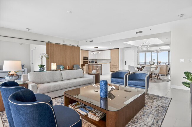 Building Photo - 3100 N Ocean Dr