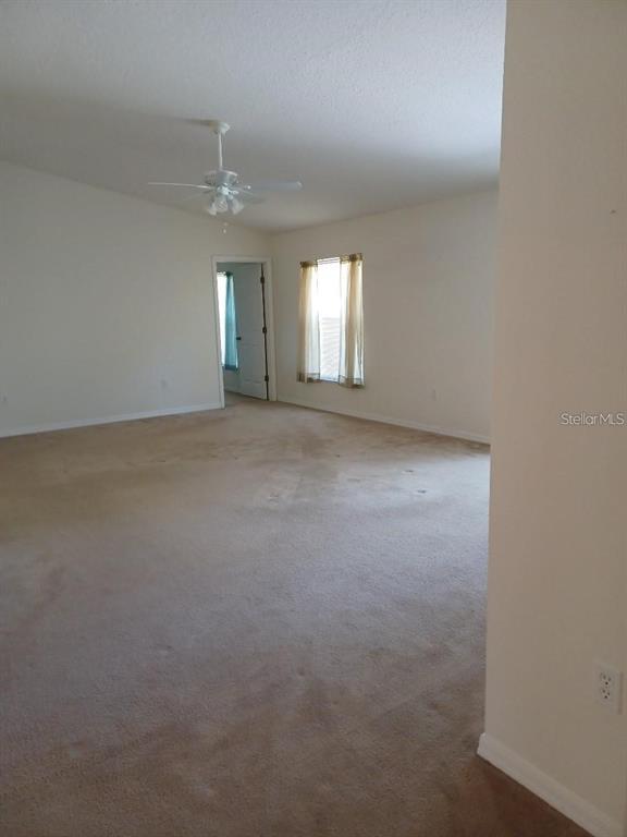 Foto del edificio - 63 Bannbury Ln