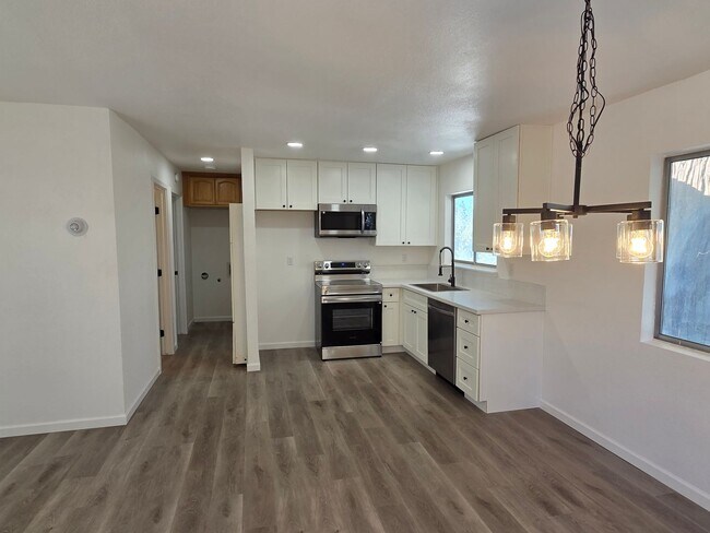 Foto del edificio - 24508 Hwy 108 Unit 2