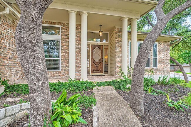 Building Photo - 3918 Latimer Dr